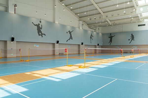 羽毛球场的照明标准